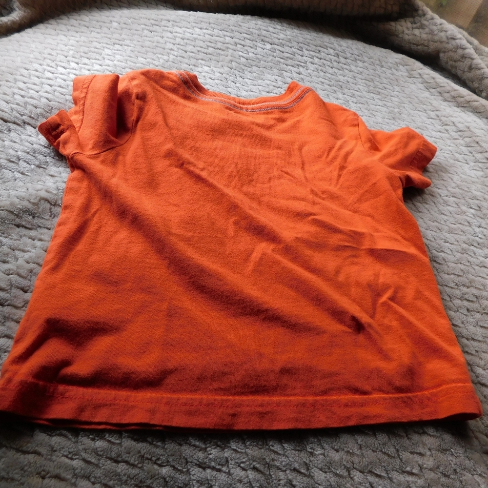 shirt - Picture 3 of 3